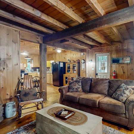 Lazy Days Cabin ブルーリッジ山脈 エクステリア 写真