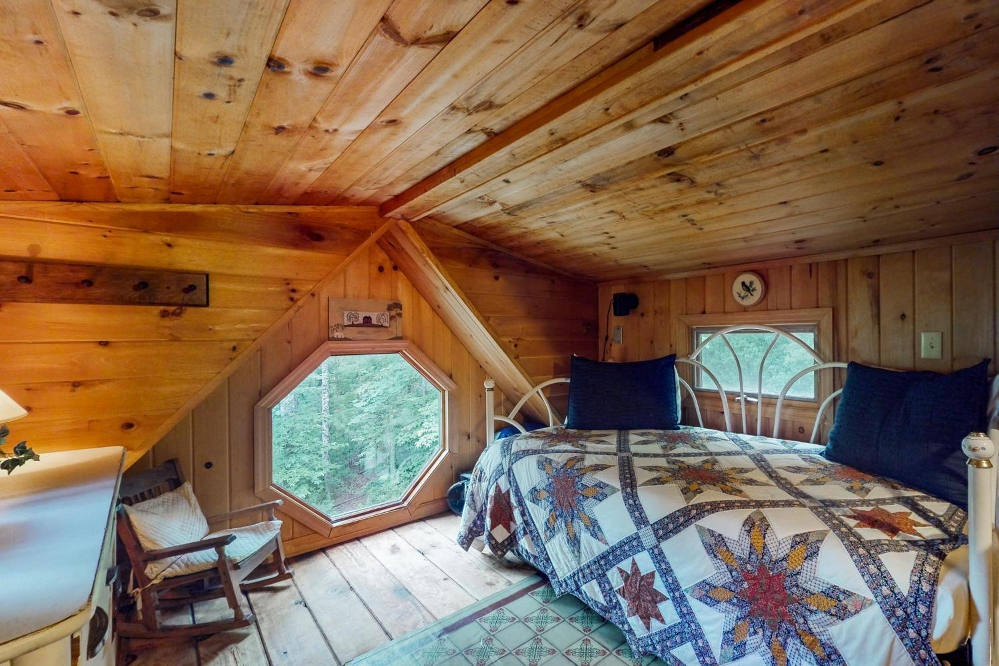 Lazy Days Cabin ブルーリッジ山脈 エクステリア 写真