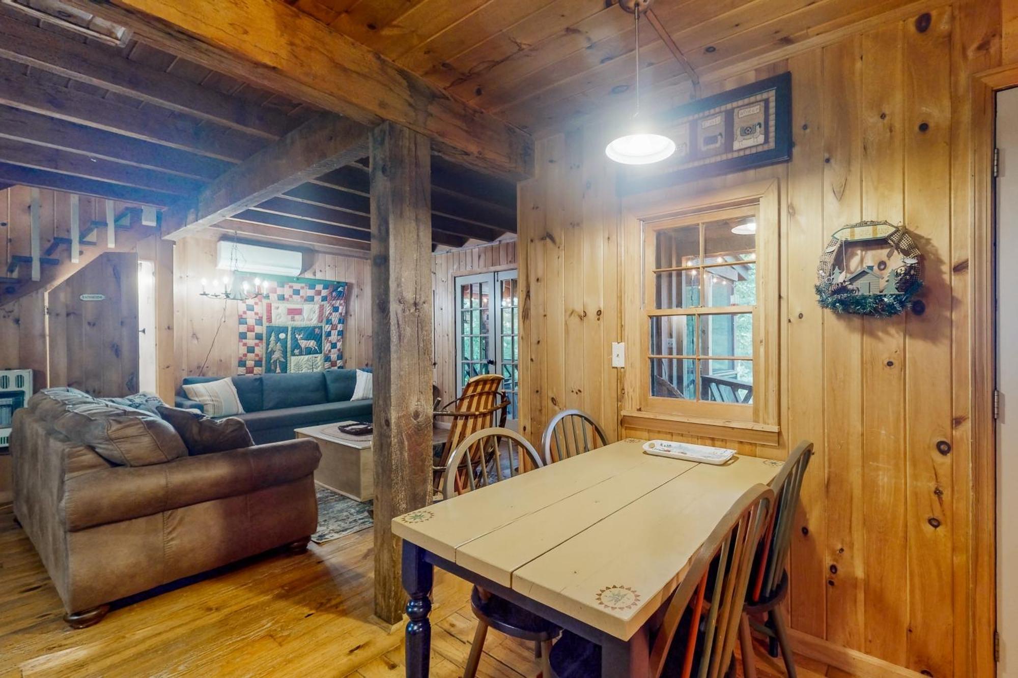 Lazy Days Cabin ブルーリッジ山脈 エクステリア 写真
